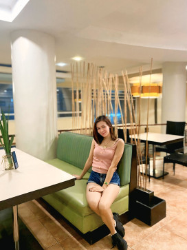 Genevive, 36, Philippines