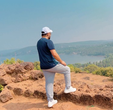 Garry Bajwa, 28, Canada