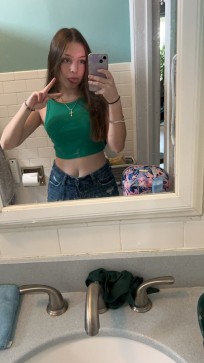 Emma Posey, 18, United States