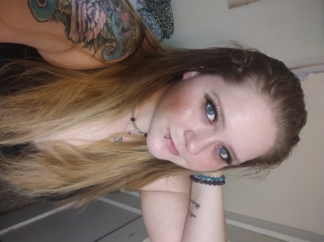 Nix, 28, United States