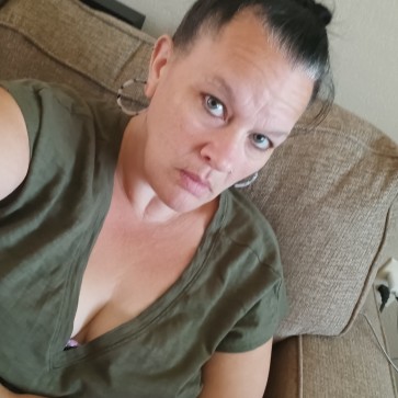 Michelle Elliott, 44, United States