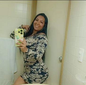 Raciel, 38, India
