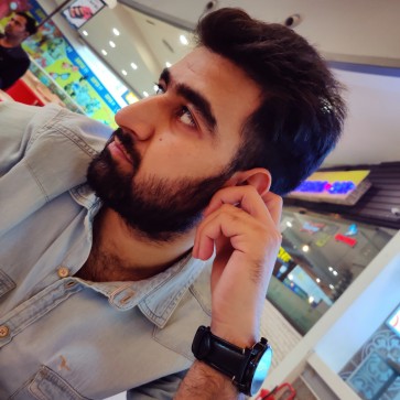 Mudasir, 29, India