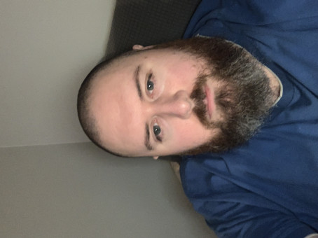 NeedNewFriends, 38, United Kingdom