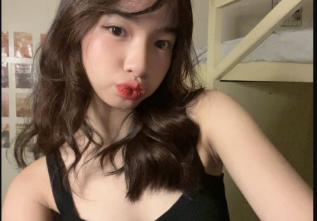 Yukii, 19, Japan
