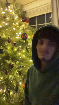 Devin, 18, United States