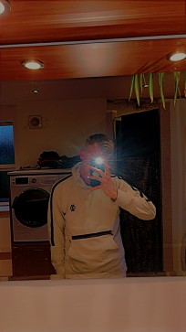 Michlas Osgood, 19, Denmark