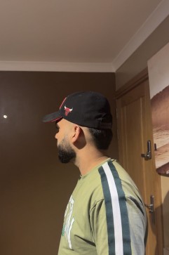 Ash , 22, United Kingdom