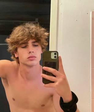 Dom Master, 18, United States