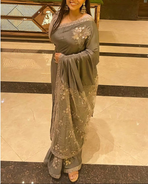 Yashvi, 26, India