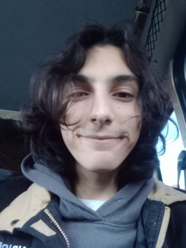 Blakewowowo, 19, Romania