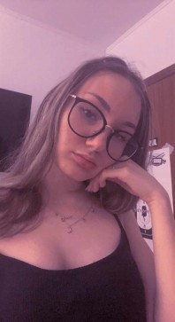 Pixieshine, 22, United States