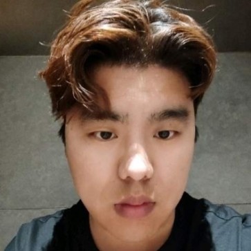 JJ, 27, China