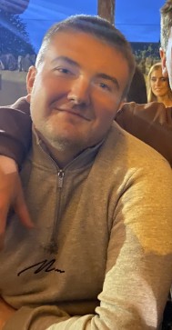 Dan, 26, Ireland