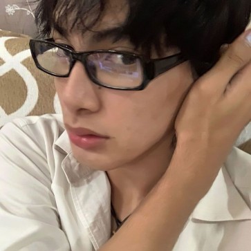 Noah, 21, United States