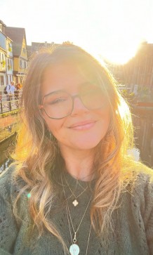 Hannah, 37, United States