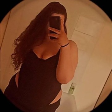 Babess, 19, United Kingdom