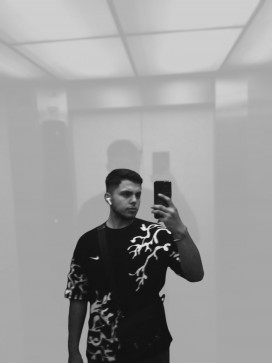 Ihsan K, 20, Turkey