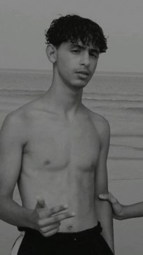James, 20, Algeria