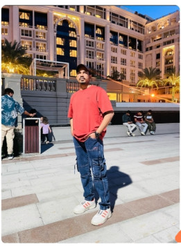 Sam, 30, United Arab Emirates