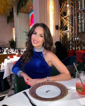 Evelyn, 38, United States