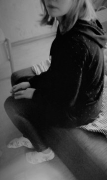 Triinu , 30, Estonia