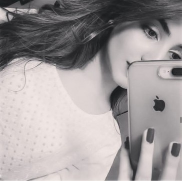 Hana, 18, Egypt