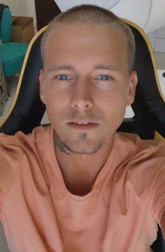 Walterivyy78, 26, Canada