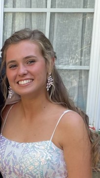 Maddie , 22, United States