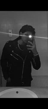 Sam, 20, Canada