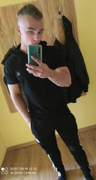 Tomasz, 18, Poland