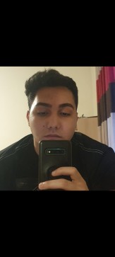 Andrew, 30, Romania