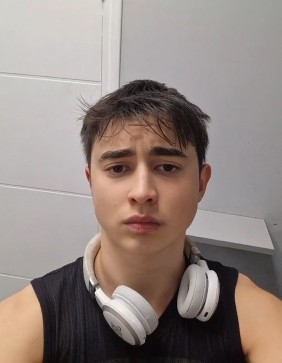 Nasro, 20