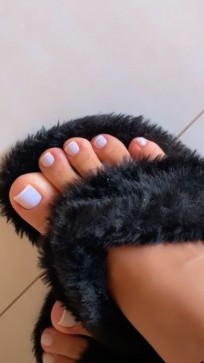 Feet Girl, 19, United Kingdom