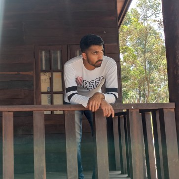 Shan, 24, Sri Lanka