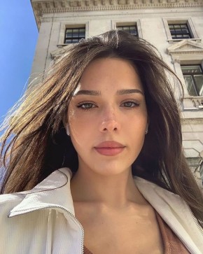 Addison, 18, United States