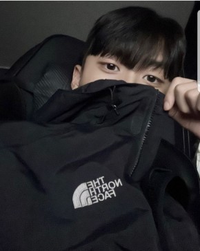 Minwoo, 18, South Korea
