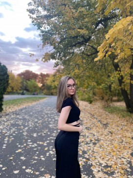 Emily, 22, United States