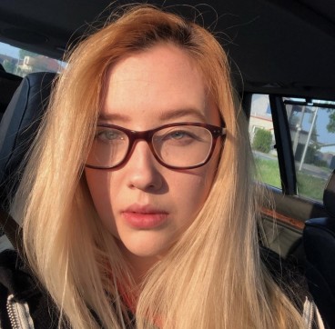 Stella, 29, United States