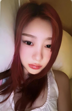 Ginna Loser, 24, South Korea