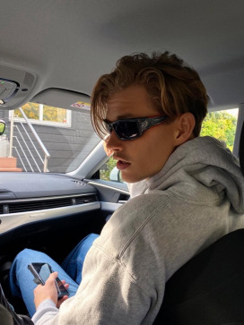 Krisjan, 19, Australia