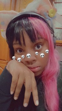 Emi, 19, United States