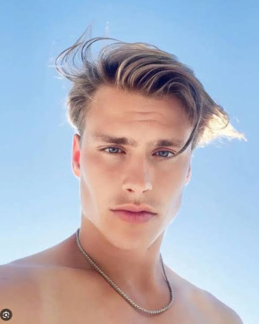 Kman, 21, Australia