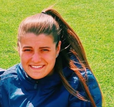 Lucie, 24, United Kingdom