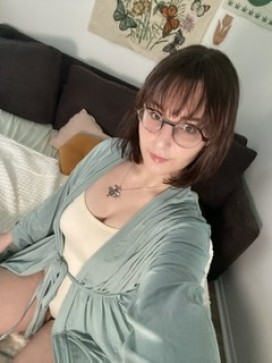Janet, 28, United States