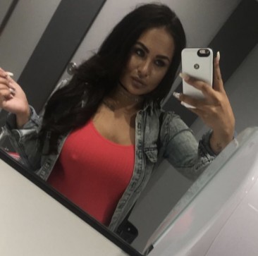 Carrie, 31, United States
