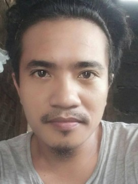 Alex, 32, Philippines