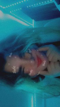 Angel, 18, United States