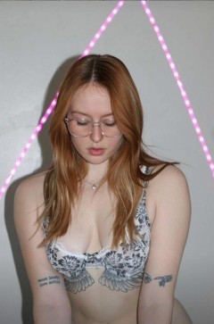 Jade, 29, United States