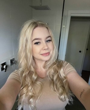 Sarah, 31, United States